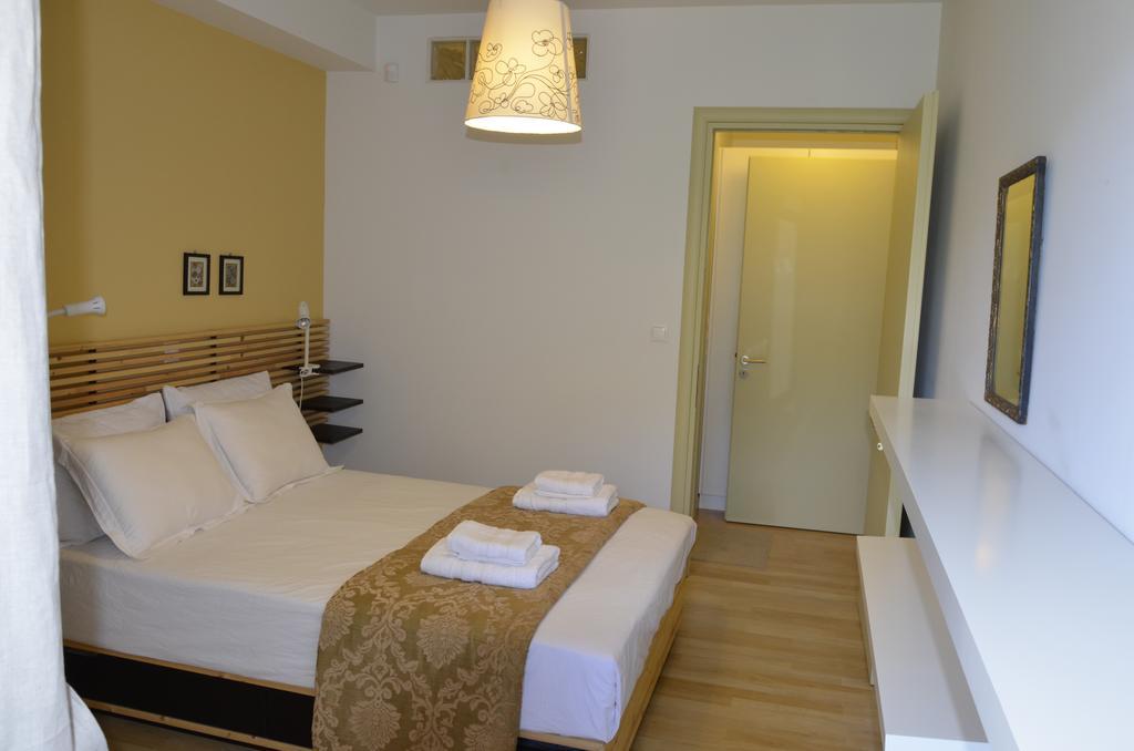 Kalavrita Luxurious Apartments ภายนอก รูปภาพ